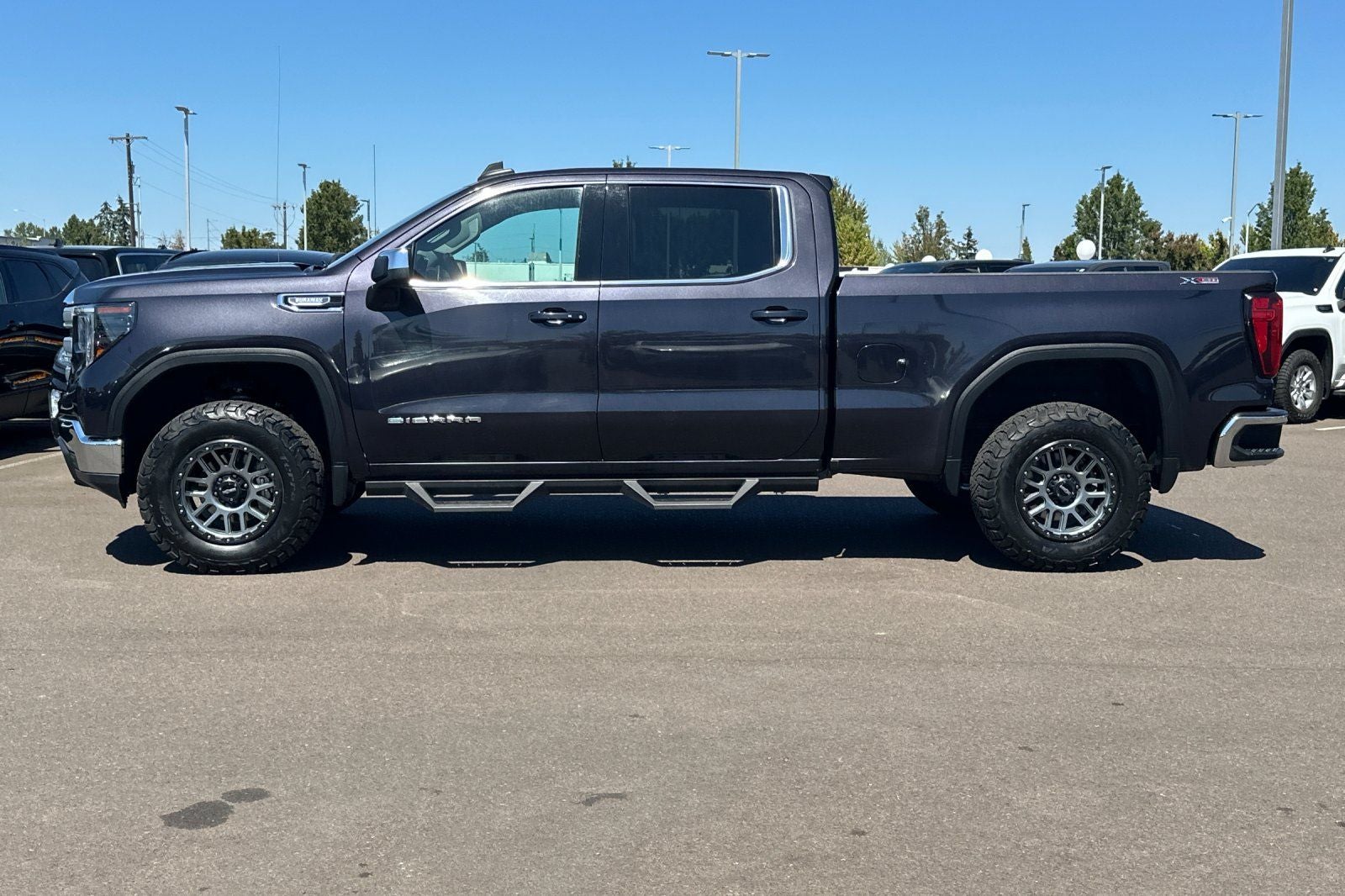 2023 GMC Sierra 1500 SLE