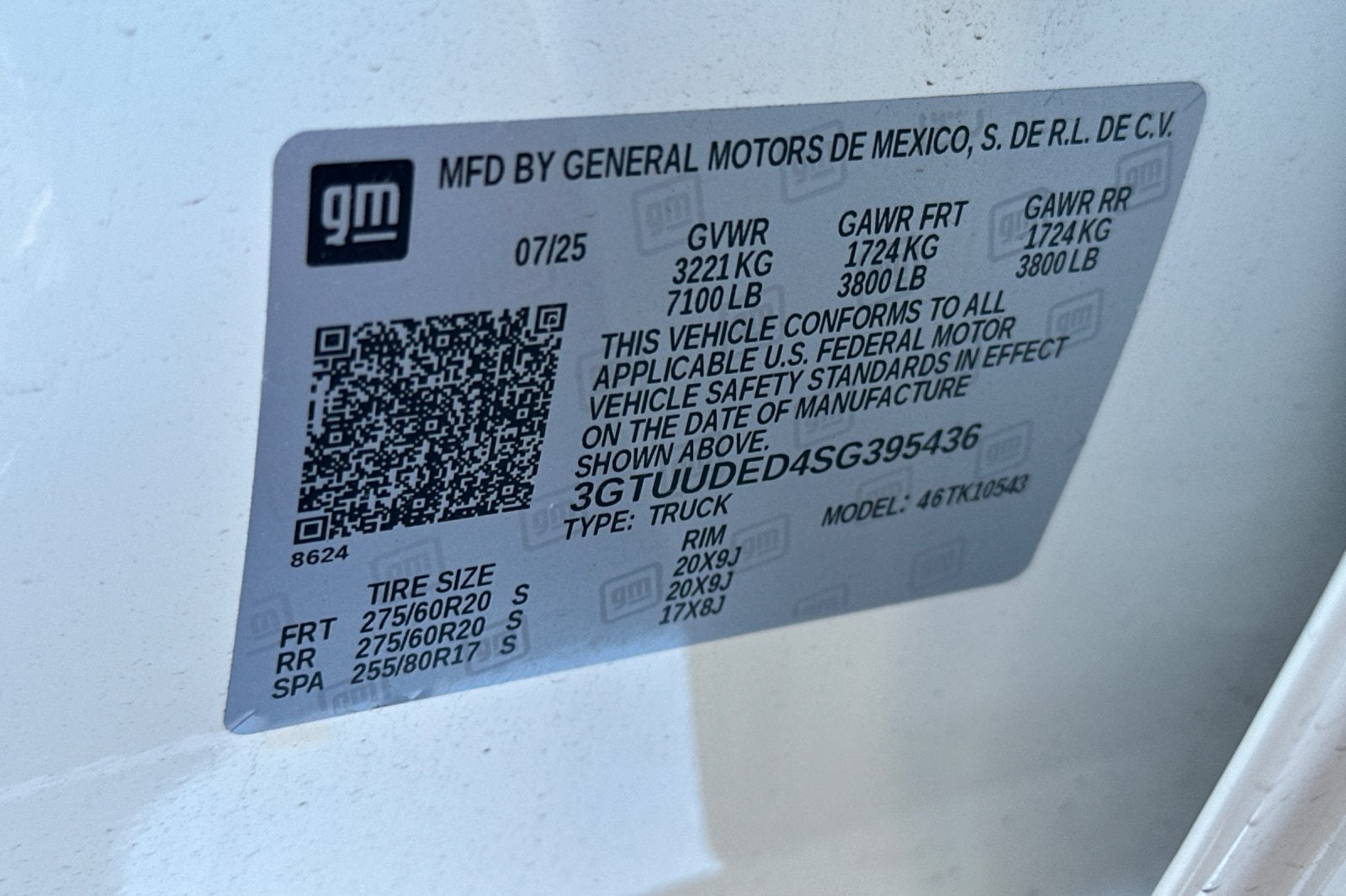 2025 GMC Sierra 1500 SLT
