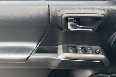 2021 Toyota Tacoma Limited V6
