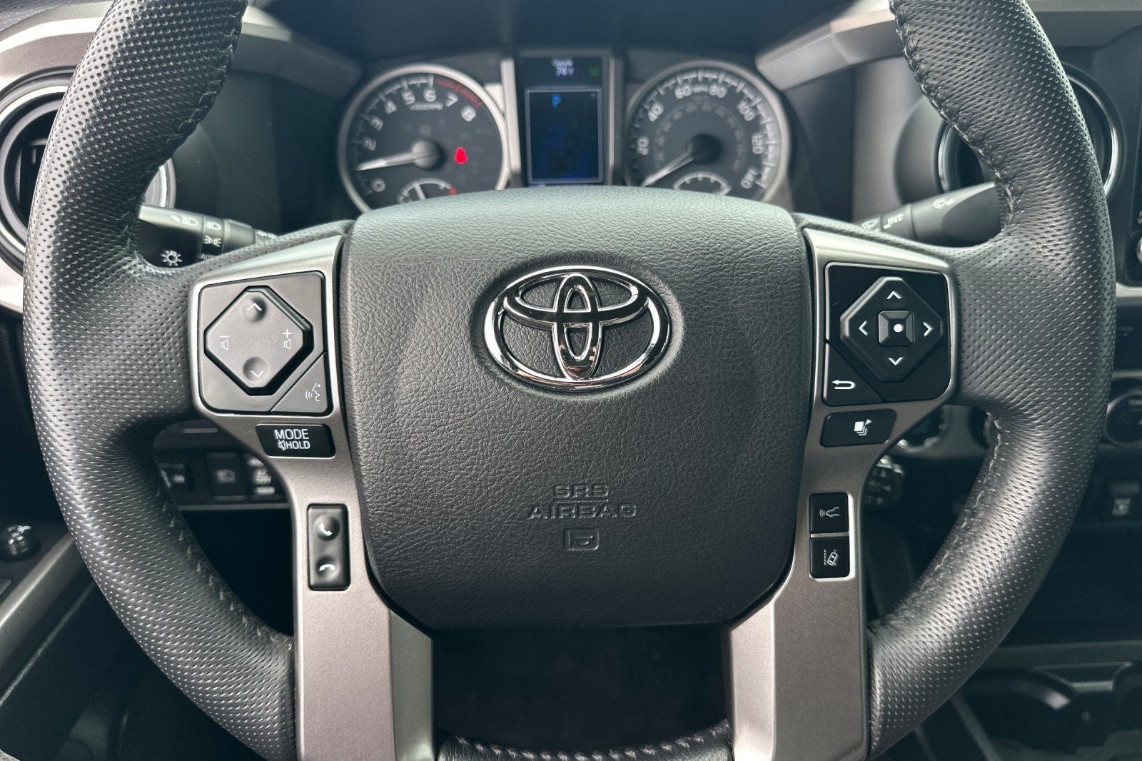 2021 Toyota Tacoma Limited V6