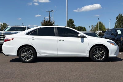 2017 Toyota Camry SE