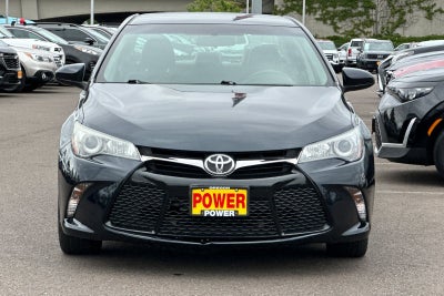 2016 Toyota Camry SE
