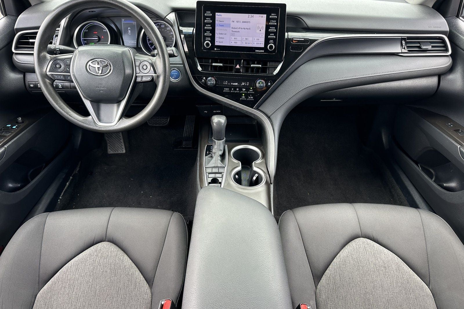 2021 Toyota Camry Hybrid LE