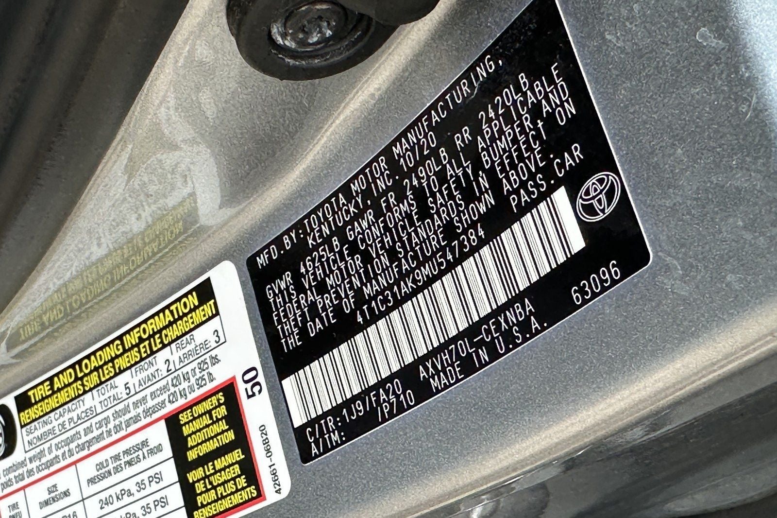2021 Toyota Camry Hybrid LE