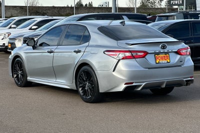 2020 Toyota Camry SE