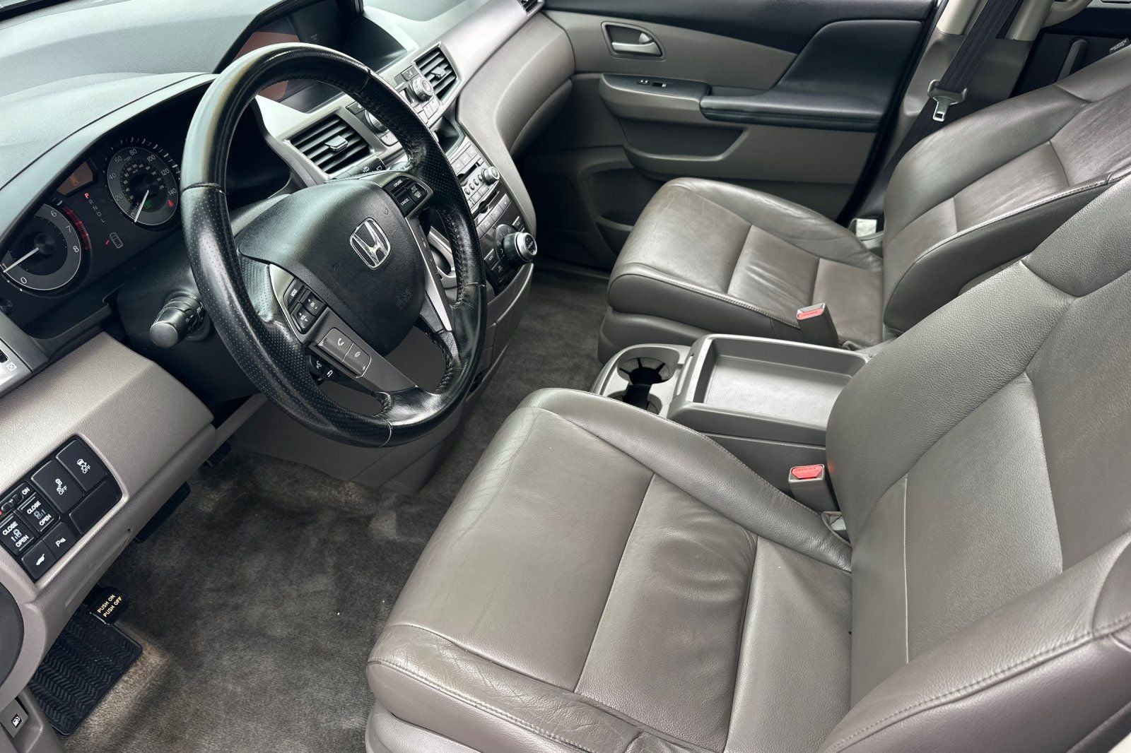 2012 Honda Odyssey Touring Elite