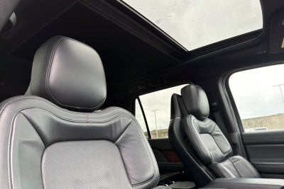 2023 Lincoln Navigator L Reserve