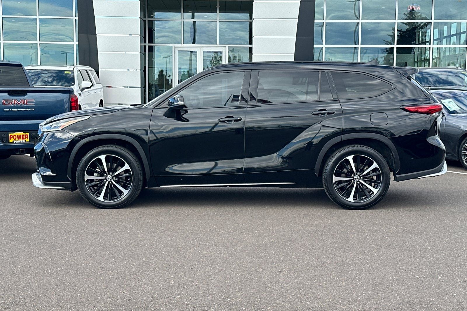 2021 Toyota Highlander XSE