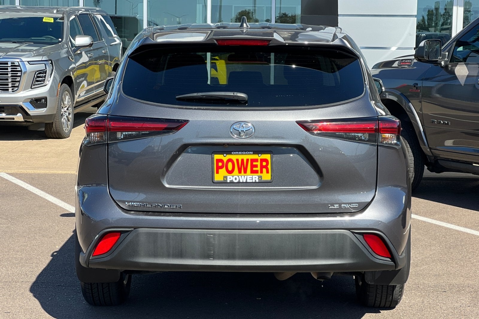 2024 Toyota Highlander LE