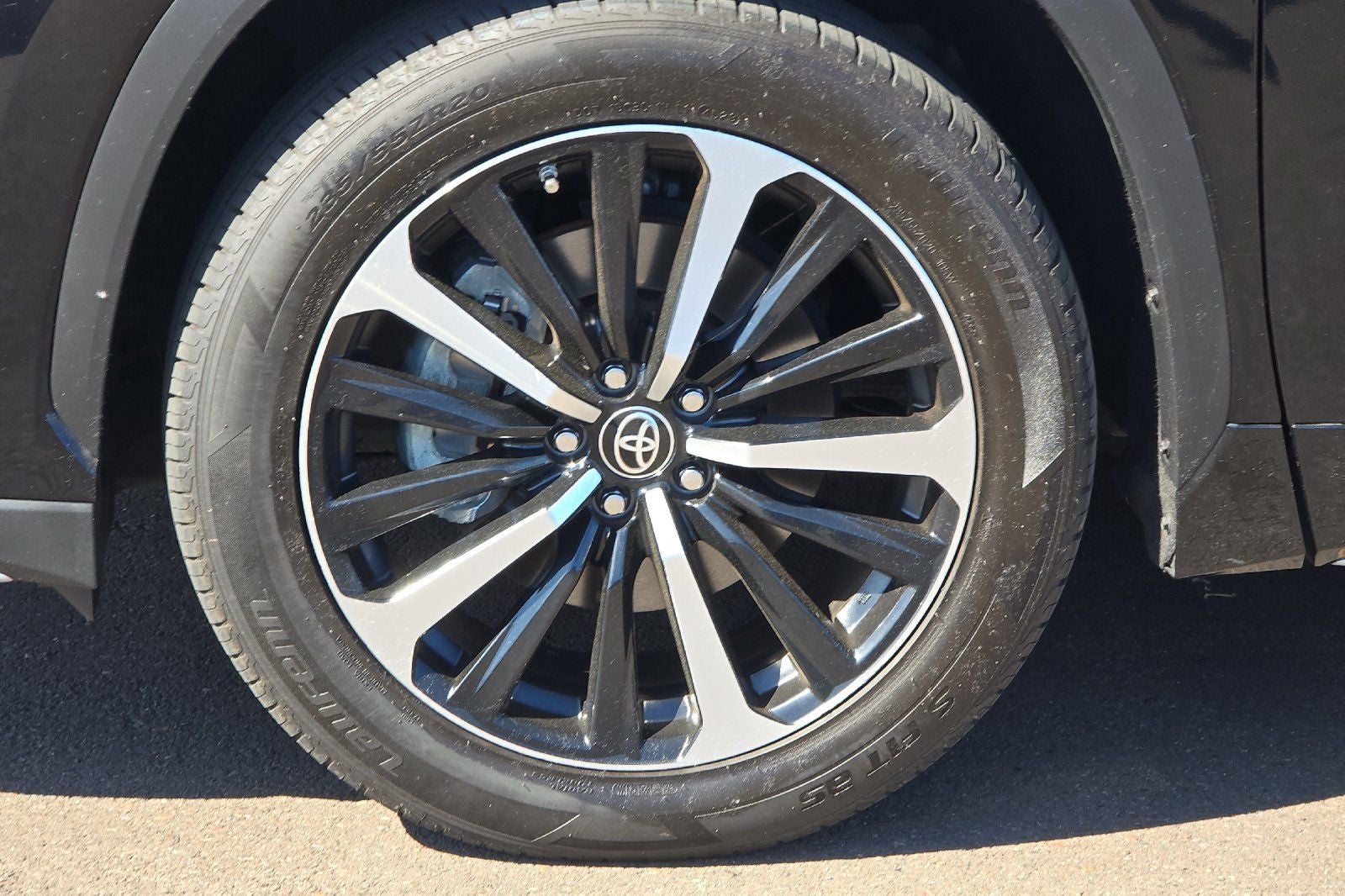 2022 Toyota Highlander XSE