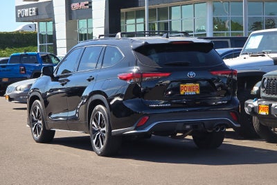 2022 Toyota Highlander XSE