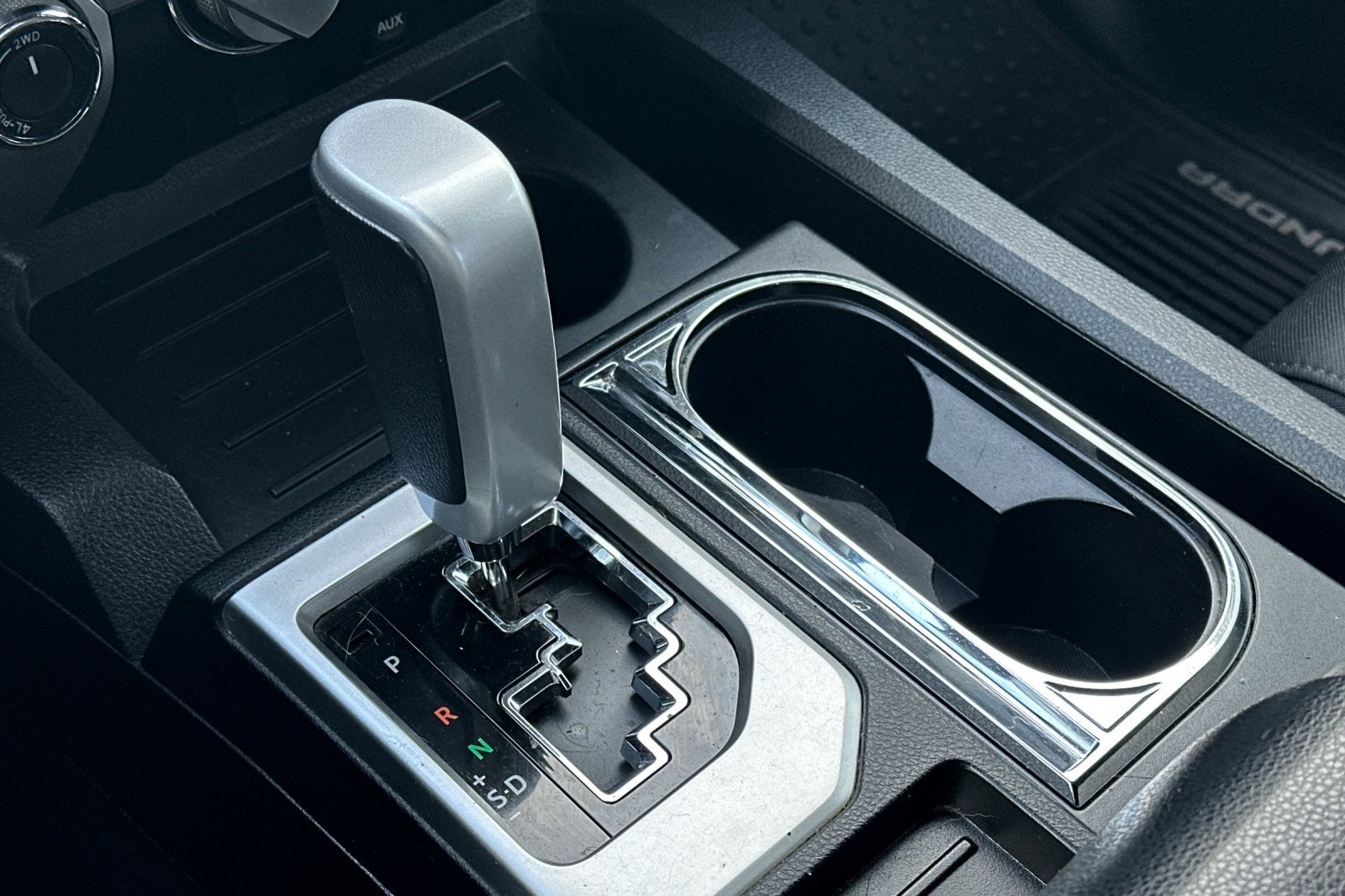 2014 Toyota Tundra SR5