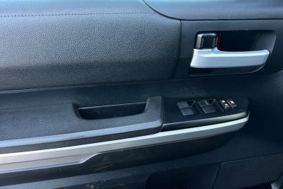 2014 Toyota Tundra SR5