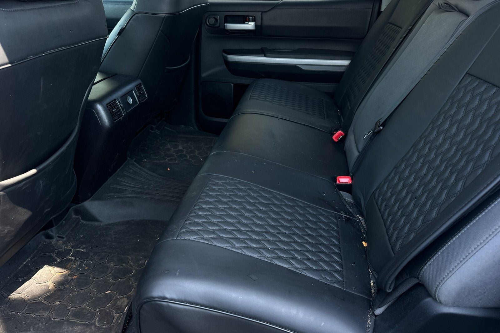 2014 Toyota Tundra SR5