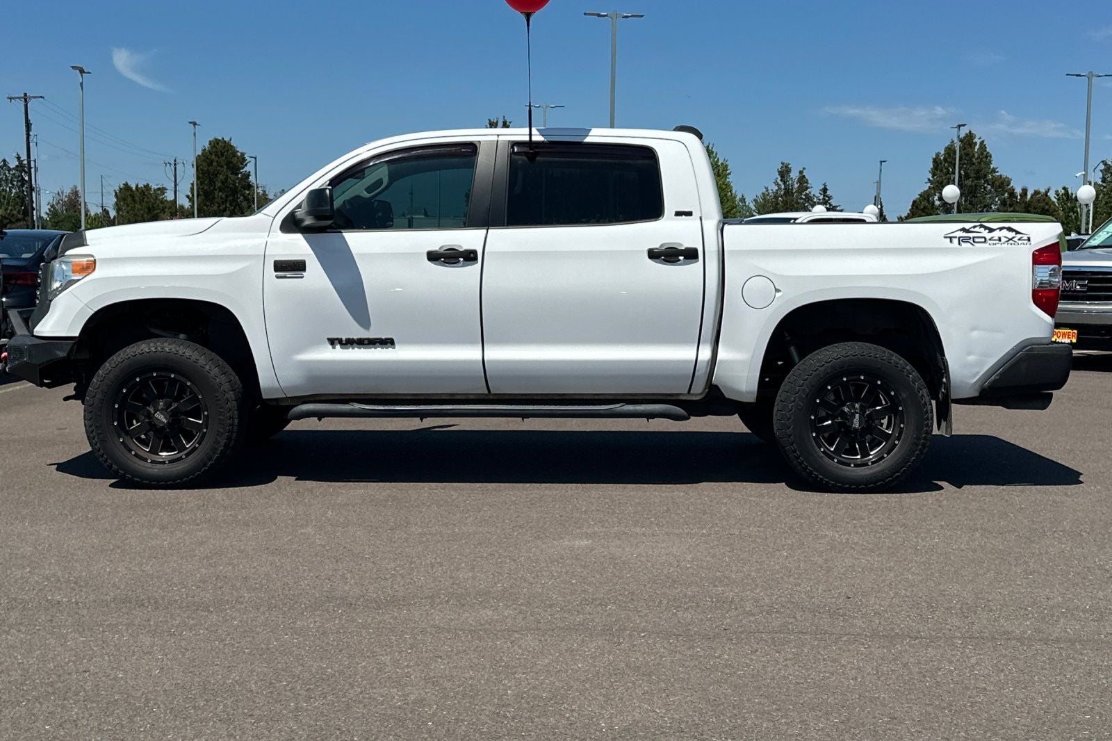 2014 Toyota Tundra SR5