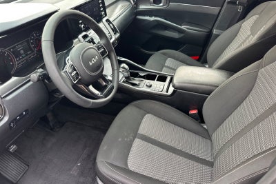 2022 Kia Sorento LX