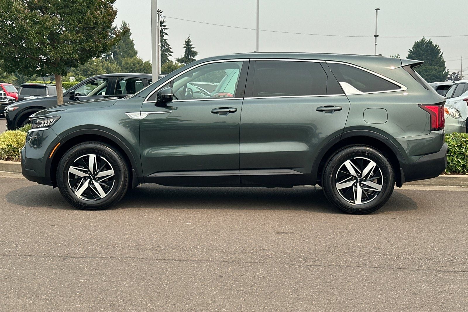 2022 Kia Sorento LX