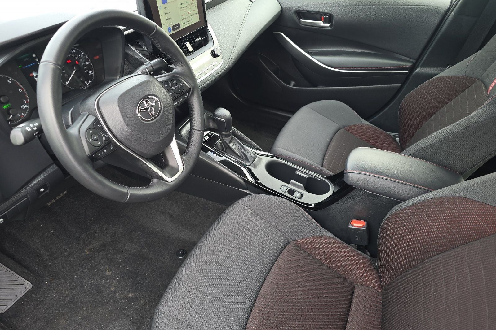 2025 Toyota Corolla Hybrid SE