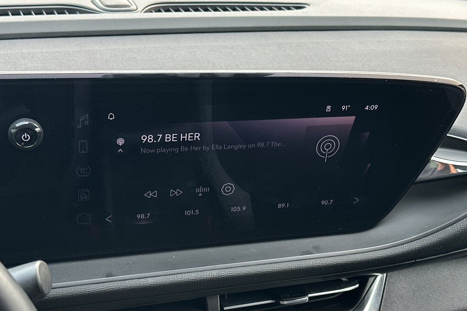 2025 Buick Envista Preferred