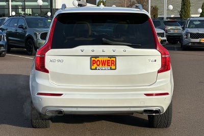 2017 Volvo XC90 T6 Momentum
