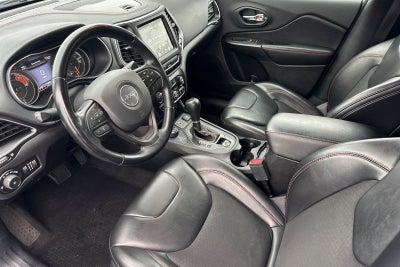 2020 Jeep Cherokee Trailhawk