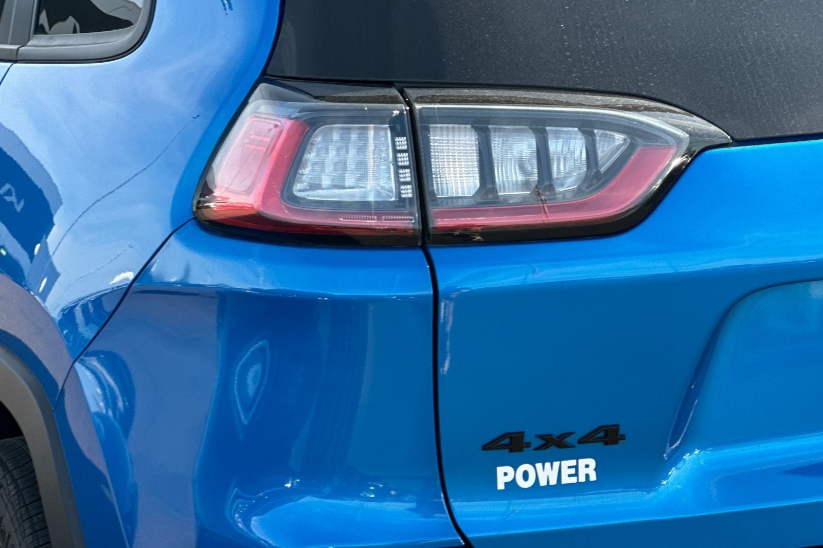 2023 Jeep Cherokee Altitude