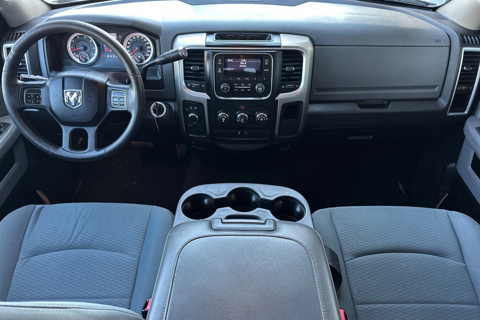 2013 RAM 1500 SLT