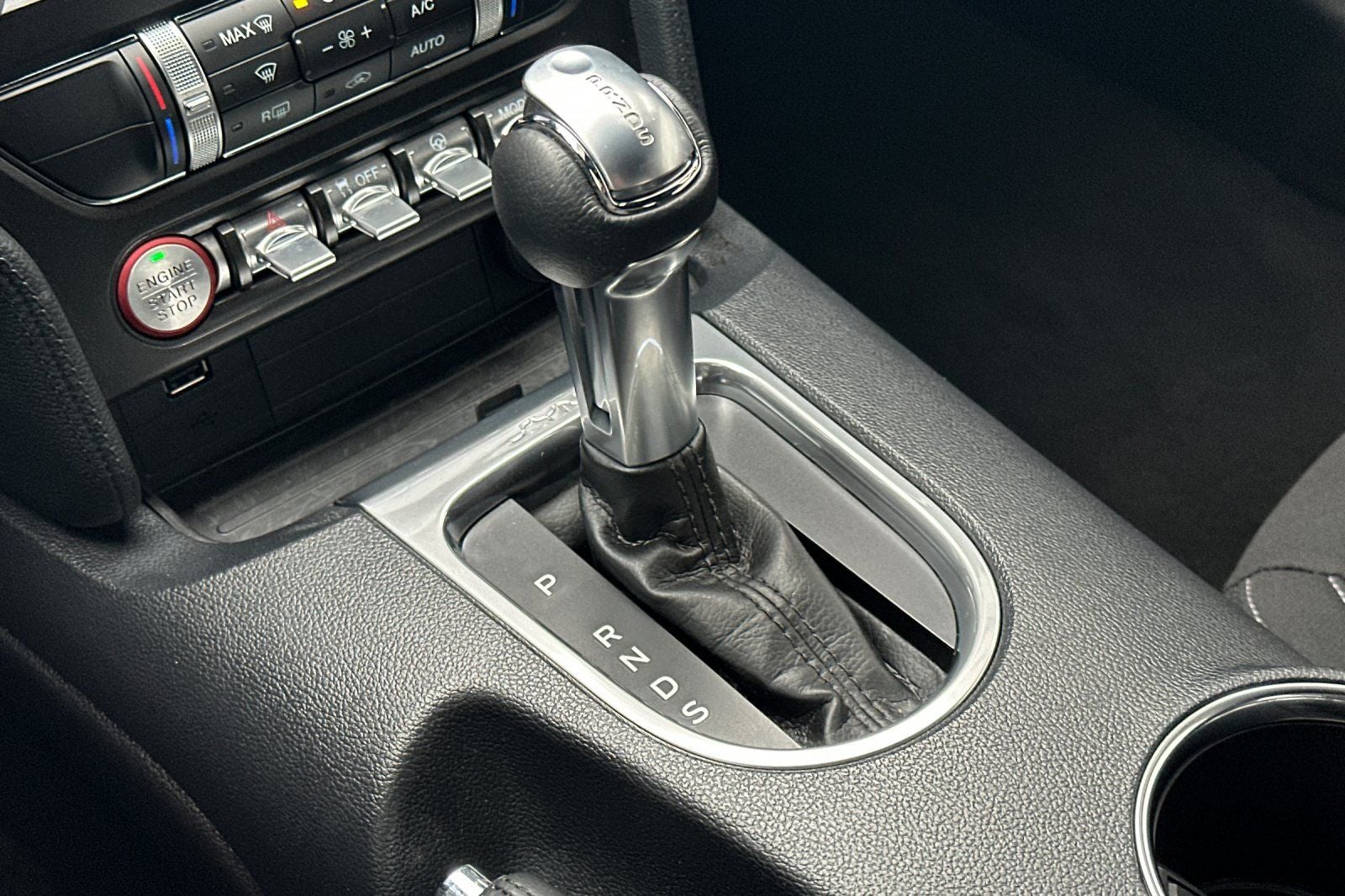 2022 Ford Mustang Mach 1