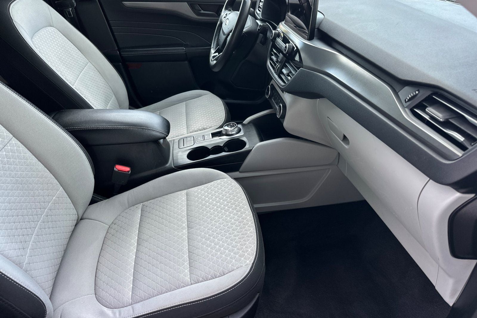 2023 Ford Escape Hybrid Active