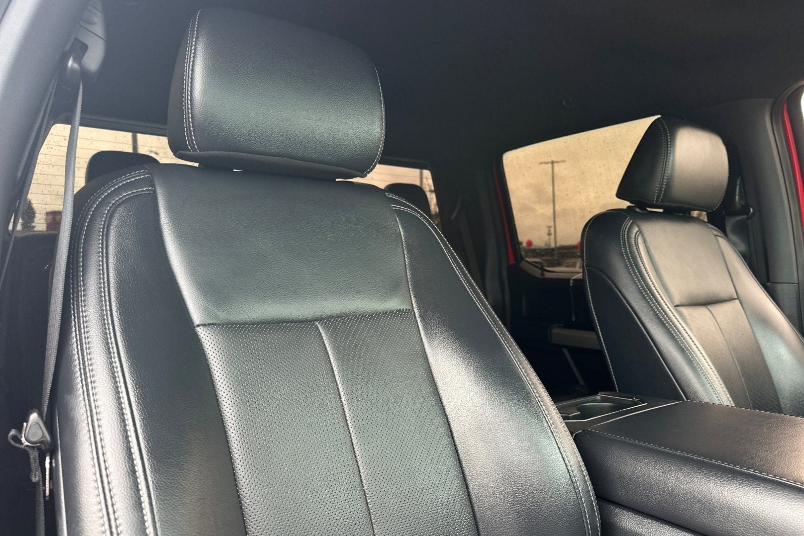 2022 Ford F-250SD Lariat