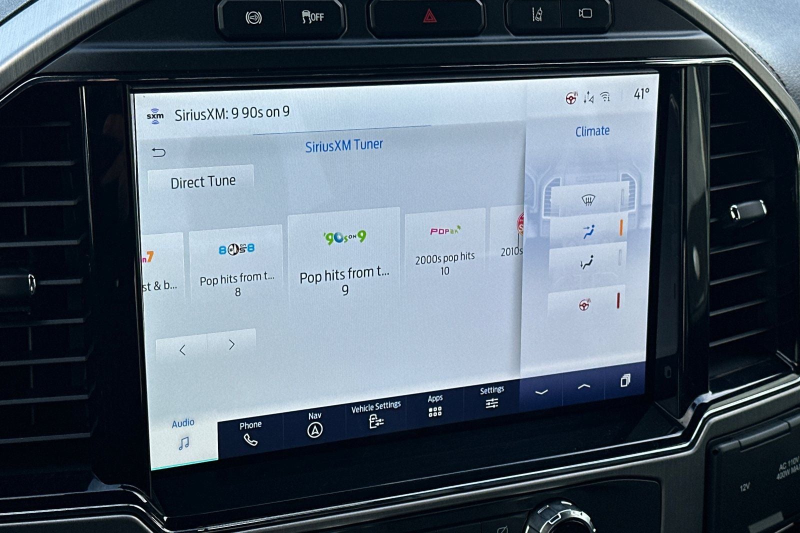 2022 Ford F-350SD Platinum