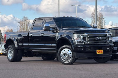 2022 Ford F-450SD Platinum