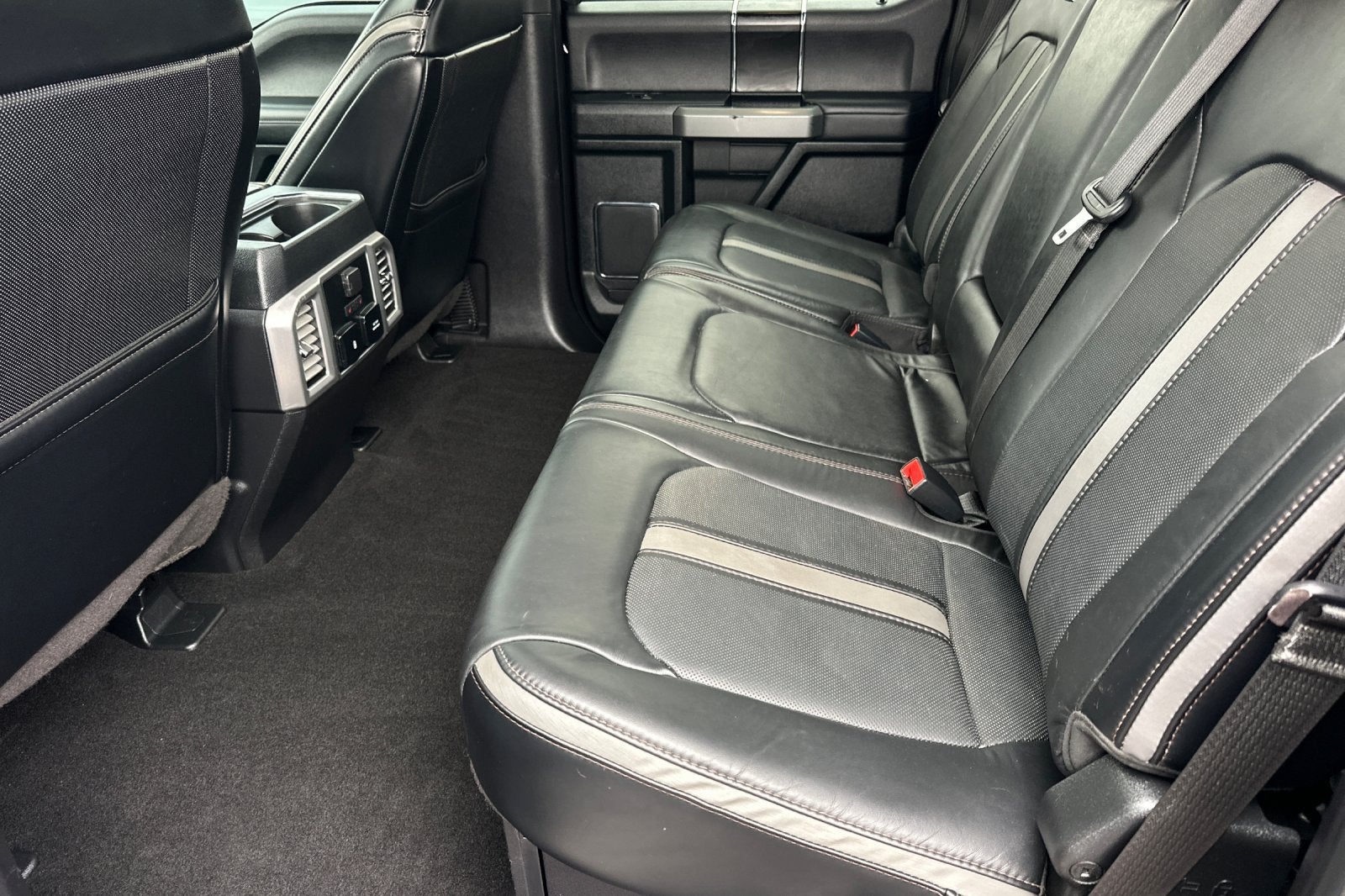 2019 Ford F-450SD Platinum