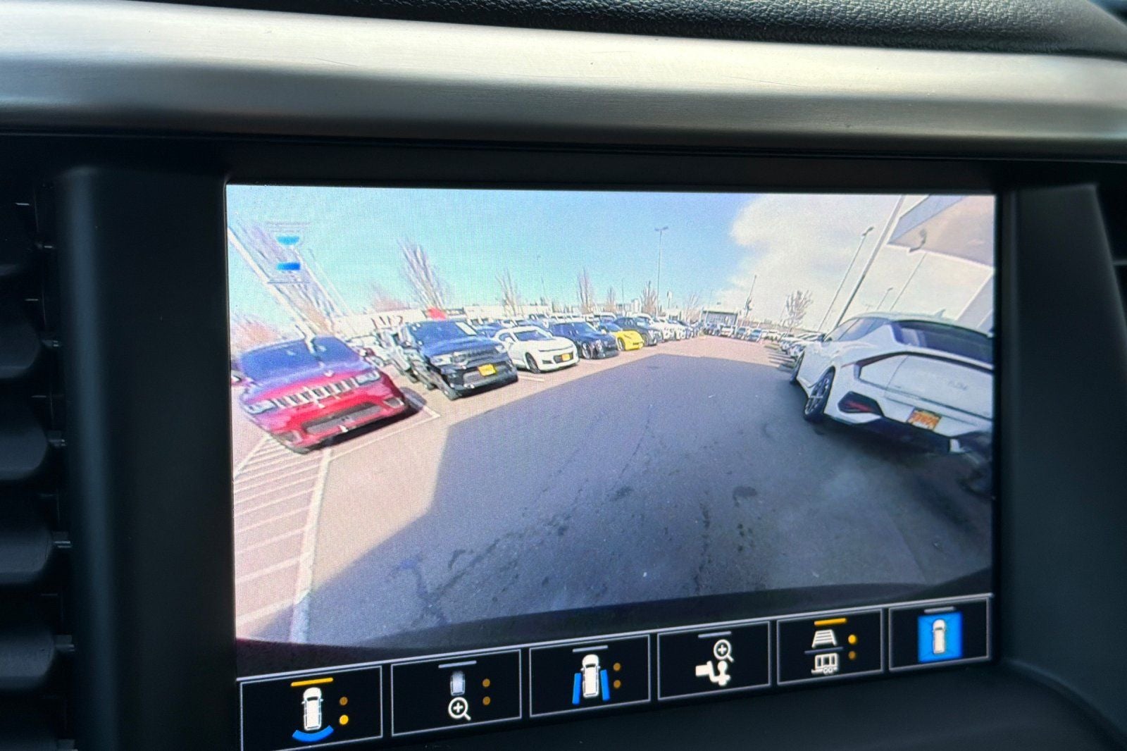 2023 GMC Acadia Denali