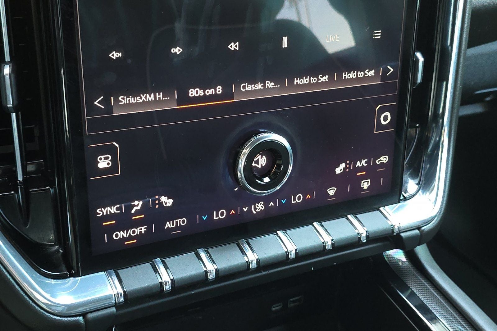 2025 GMC Yukon XL Elevation
