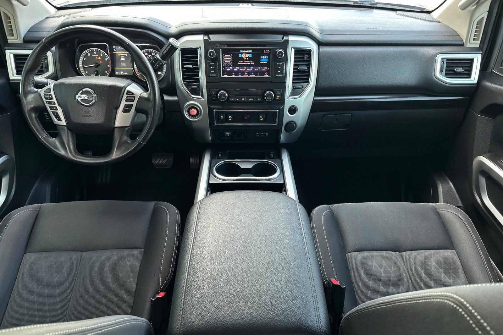 2019 Nissan Titan SV