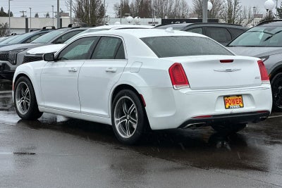 2015 Chrysler 300 Limited