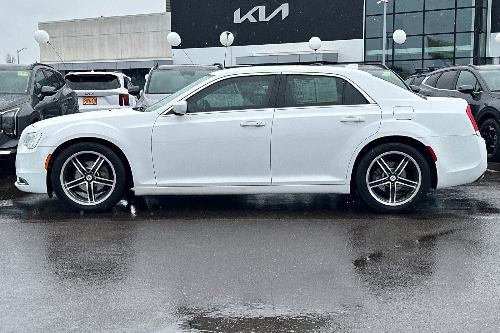 2015 Chrysler 300 Limited