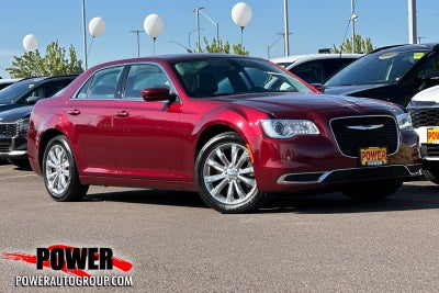 2017 Chrysler 300 Limited