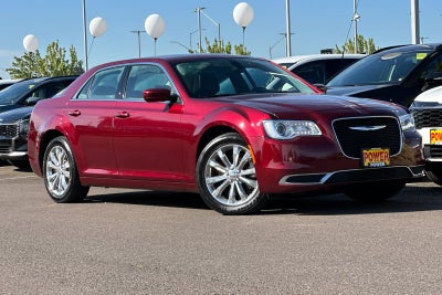 2017 Chrysler 300 Limited