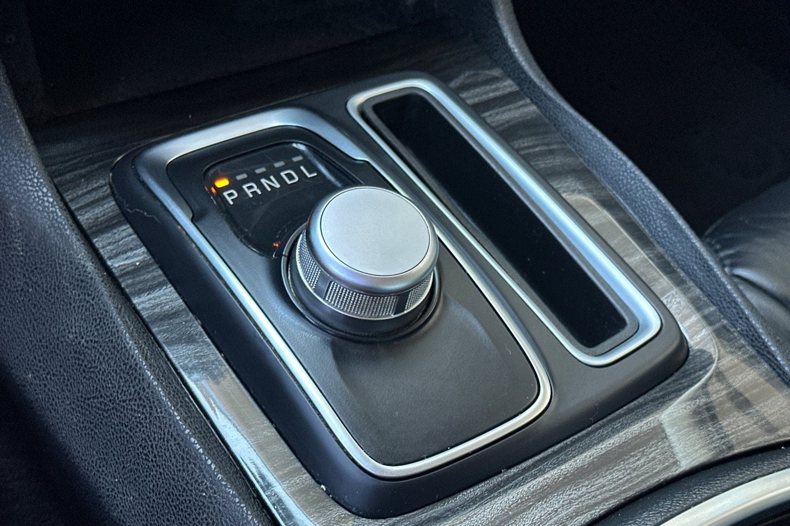 2017 Chrysler 300 Limited