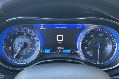 2017 Chrysler 300 Limited