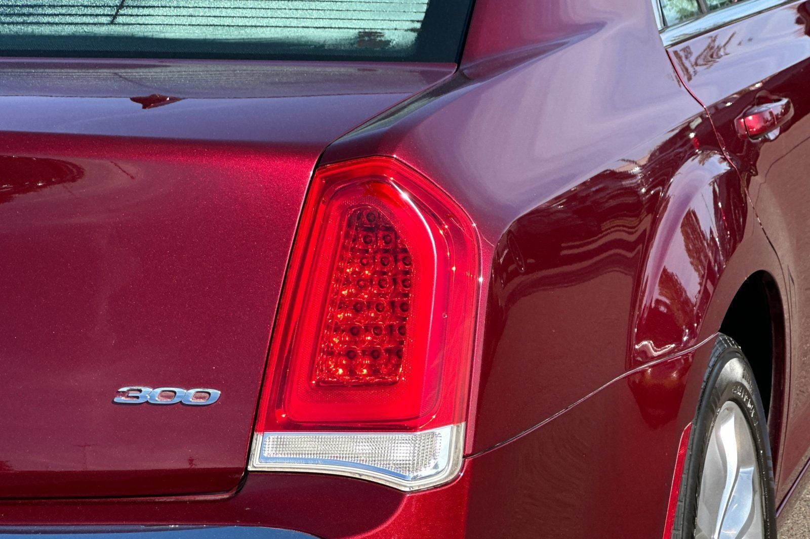 2017 Chrysler 300 Limited