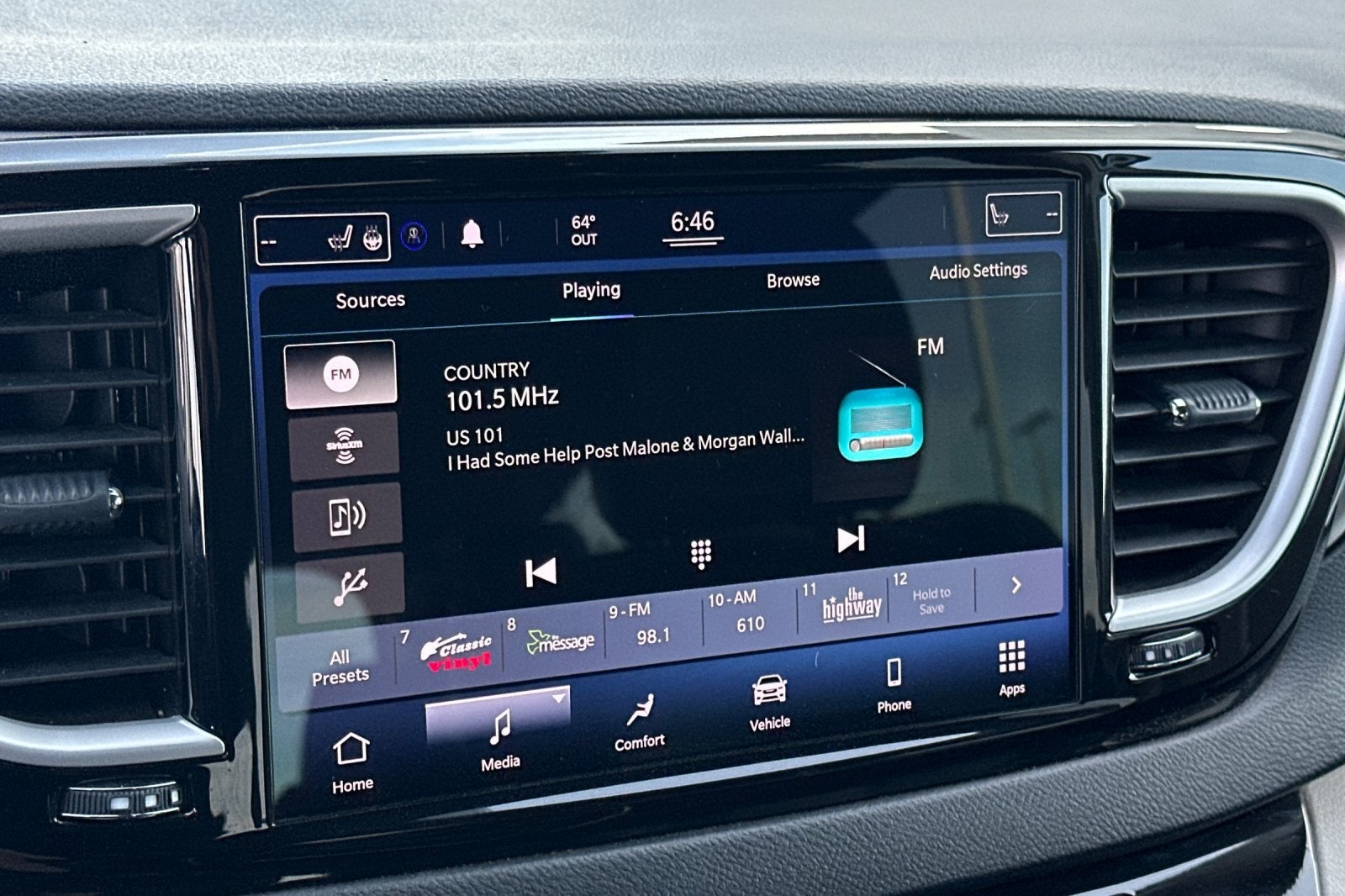 2021 Chrysler Pacifica Touring L