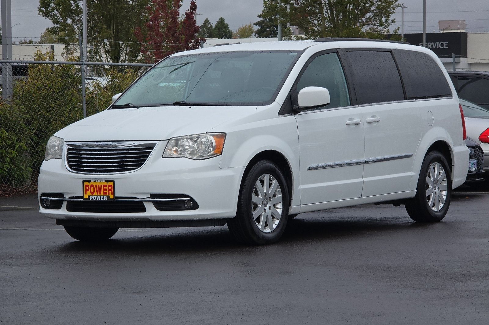 2016 Chrysler Town & Country Touring