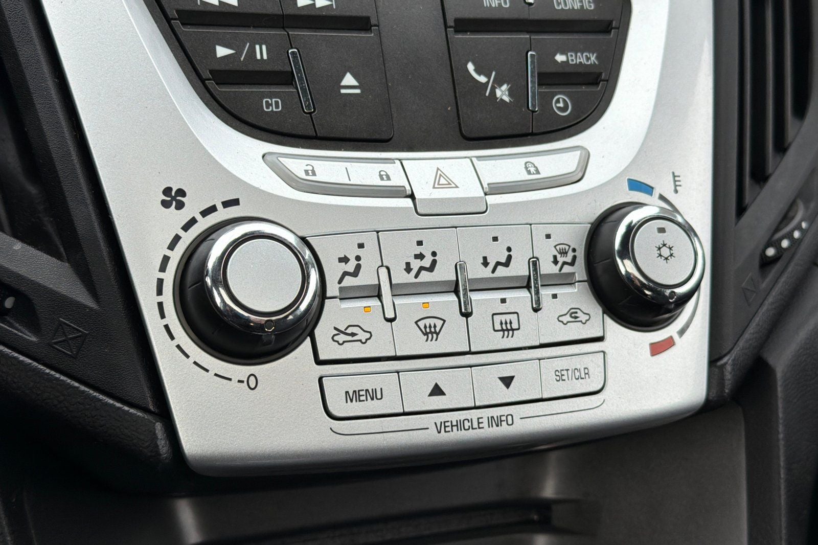 2011 Chevrolet Equinox LT 1LT