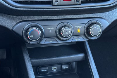 2023 Kia Forte LX