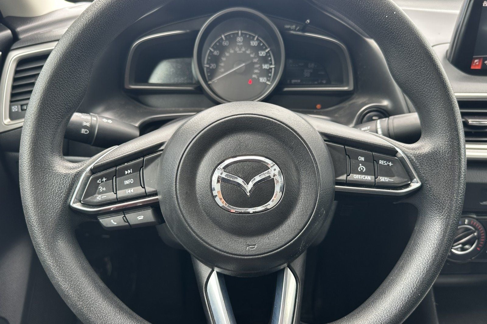 2018 Mazda Mazda3 Sport
