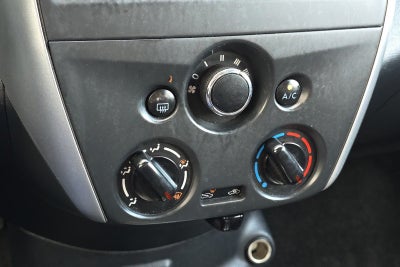 2017 Nissan Versa 1.6 SV