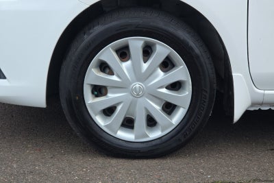 2017 Nissan Versa 1.6 SV